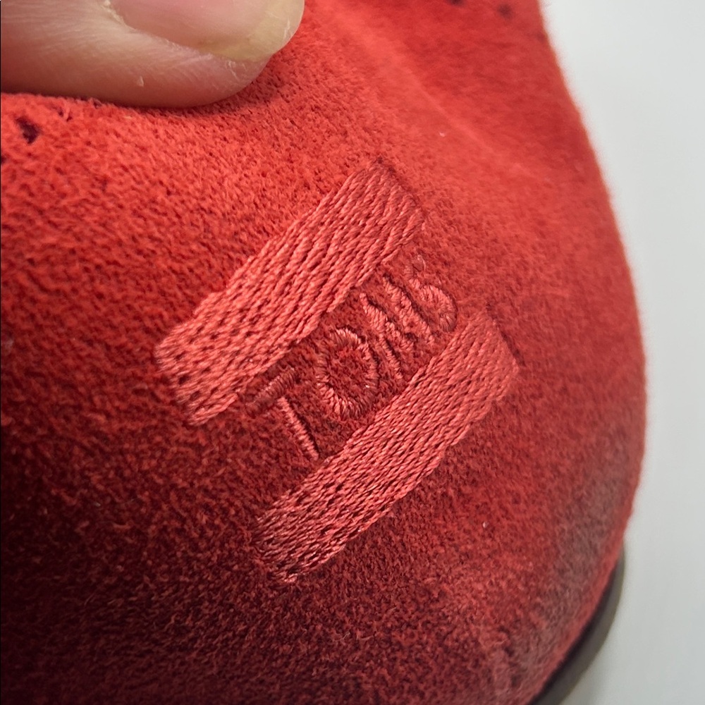 Toms Red Suede Pointed-Toe Flats - Picture 4 of 8